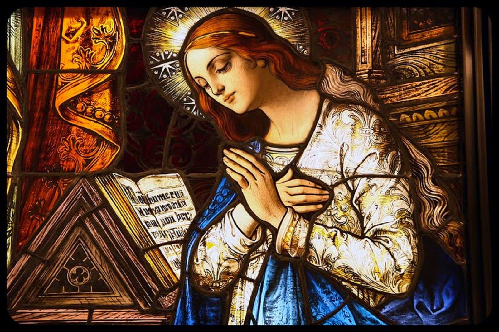 Oración muy Poderosa a la Virgen María